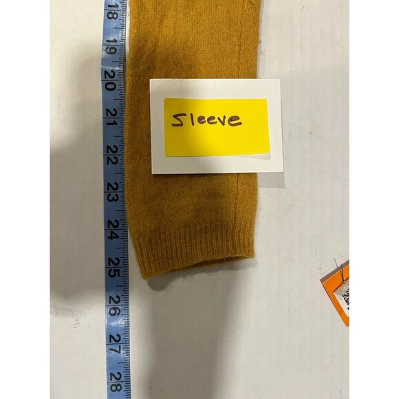 TAHARI Women's Cashmere Sweater Sz L Crewneck Dark Yellow Classic Capsule Luxury - Picture 7 of 9